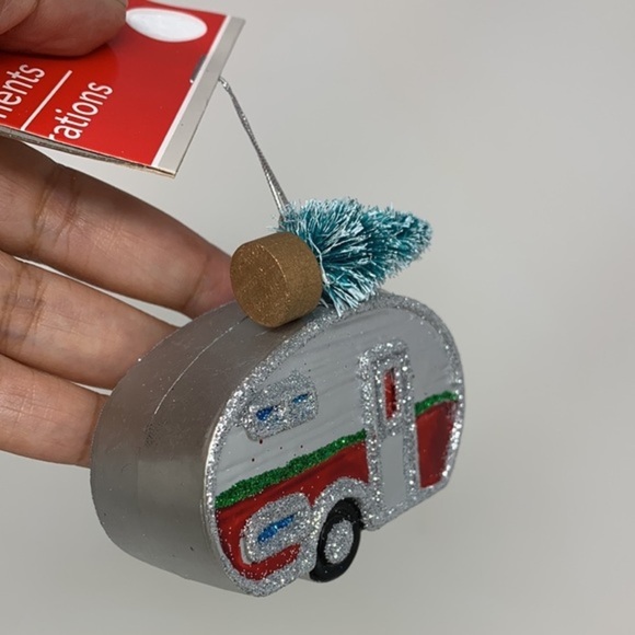 RV camper trailer w tree Christmas tree ornament holiday decoration retro new - Picture 2 of 14